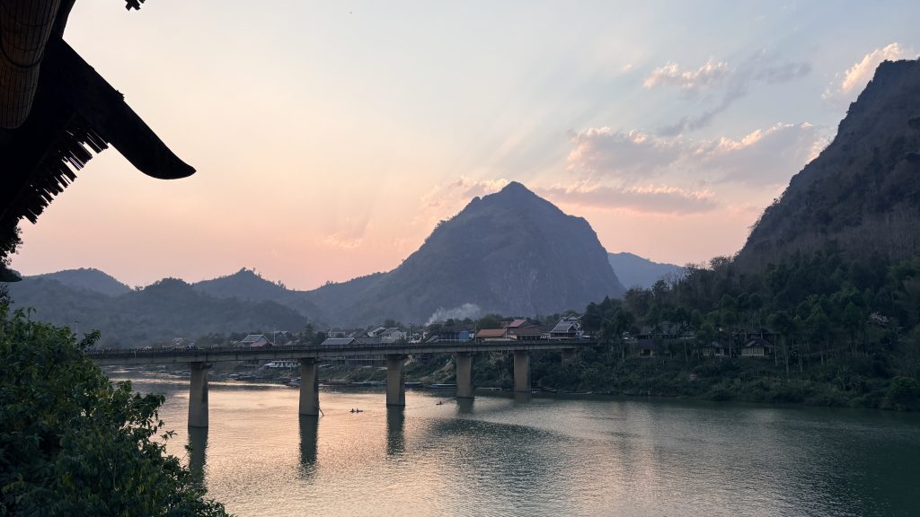 Nong Kiaw rivière Nam Ou Laos